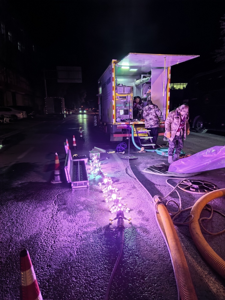 江汉石油管理局管道非开挖修复