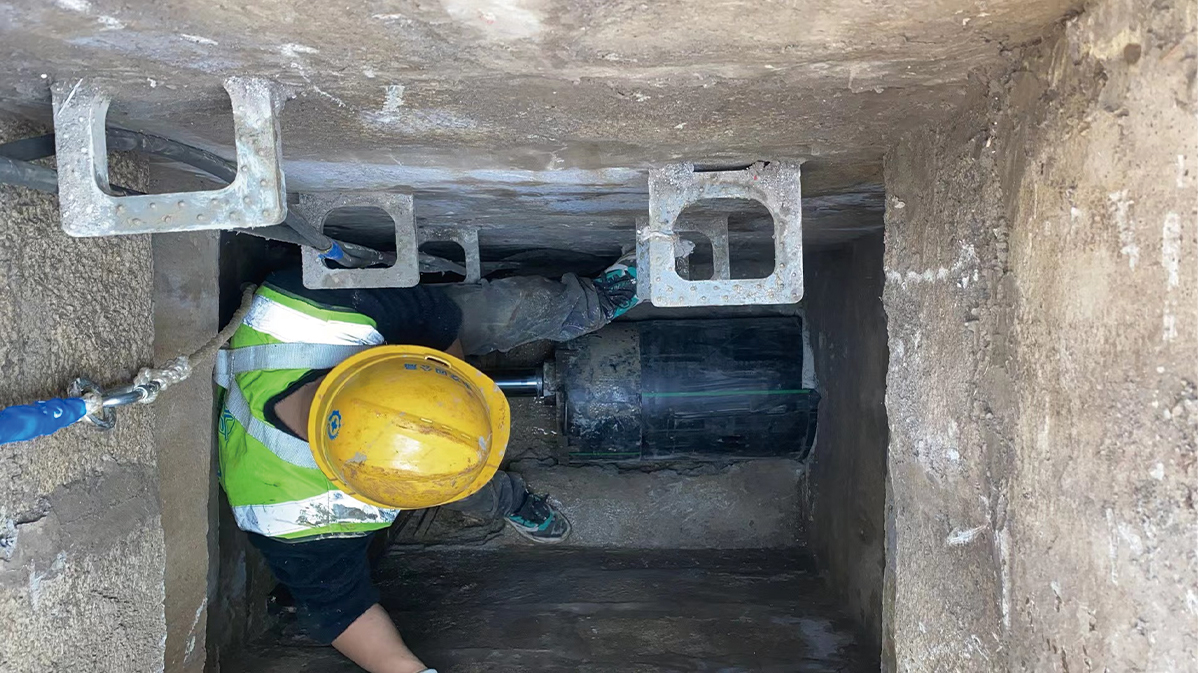 江汉石油管理局HDPE短管内衬法